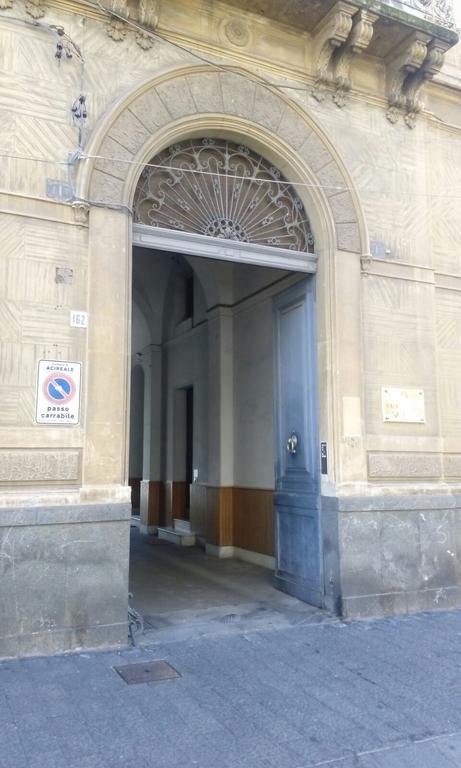 אסראלה Suites In Sicily מראה חיצוני תמונה