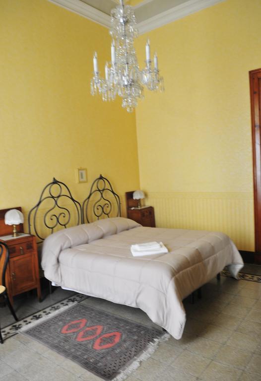 אסראלה Suites In Sicily מראה חיצוני תמונה